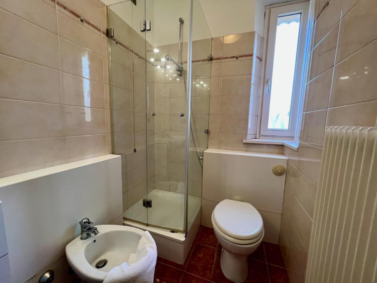 Gusela - Piccolo Gioiello Vicino Al Centro Apartment Visome Ngoại thất bức ảnh